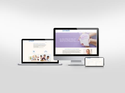Lernwerk-Gesundheit-Website auf Laptop, Monitor und Smartphone
