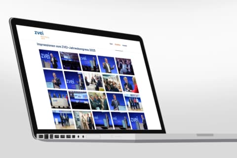 eSummit-Website auf einem Laptop: Bildergalerie vom Jahreskongress